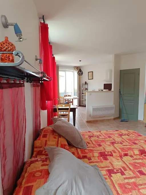 Appartement Papillon Salavas France